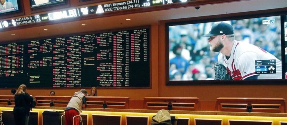 Illinois sports betting tax increases