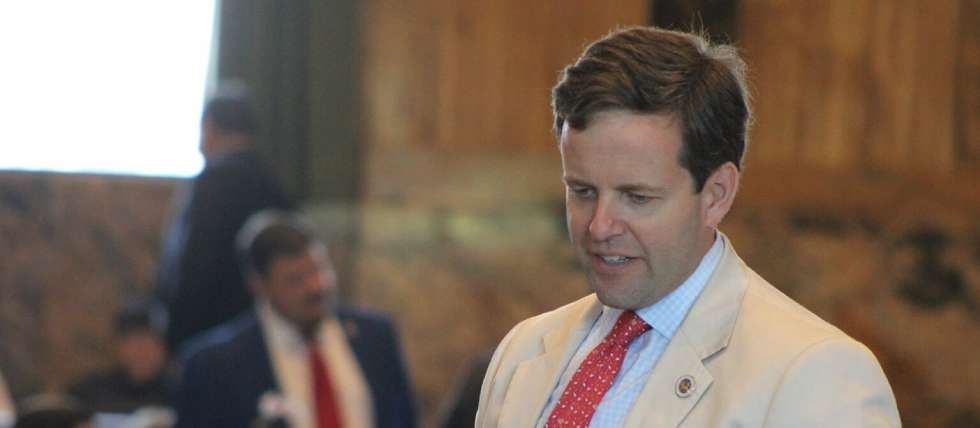 Backlash causes Louisiana senator to change decision on casino political contributions