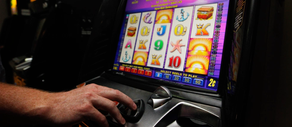 VGCCC fines Tabcorp AU$370,417 for underage gambling offences