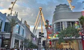 Caesars Entertainment signs deal to sell LINQ Promenade for $275M