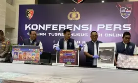 Indonesian Police in gambling crackdown