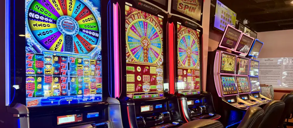 New Hampshire Considers Adding Slots to Charitable Casinos