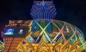 Analyst Predicts Solid Gaming Growth in Macau for 2025