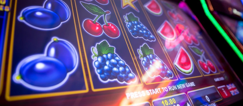 NSW government drops plan to reduce poker machines